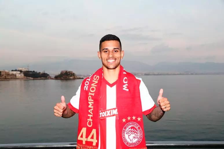 igorsilva 150925 div Olympiacos